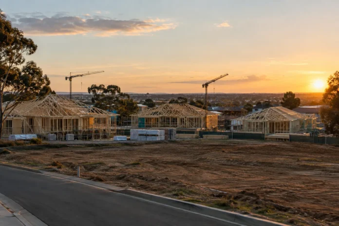 Home building starts lift 7%, but the pipeline is thinning
