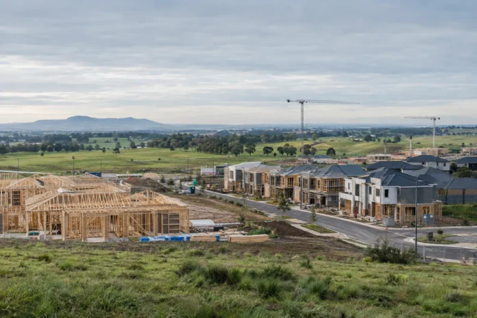 First home buyer homes Victoria: 25,600 set aside, but can they be built?